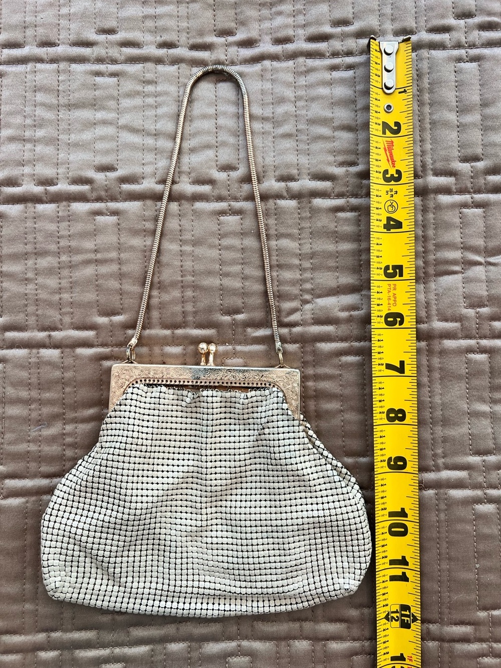 Vintage GLOMESH 1970 Mesh Evening Bag with rope handle cream
